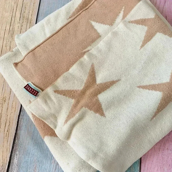 Darzzi pink and white stars blanket - Picture 2 of 8